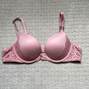 Victoria’s Secret Push-Up Bra